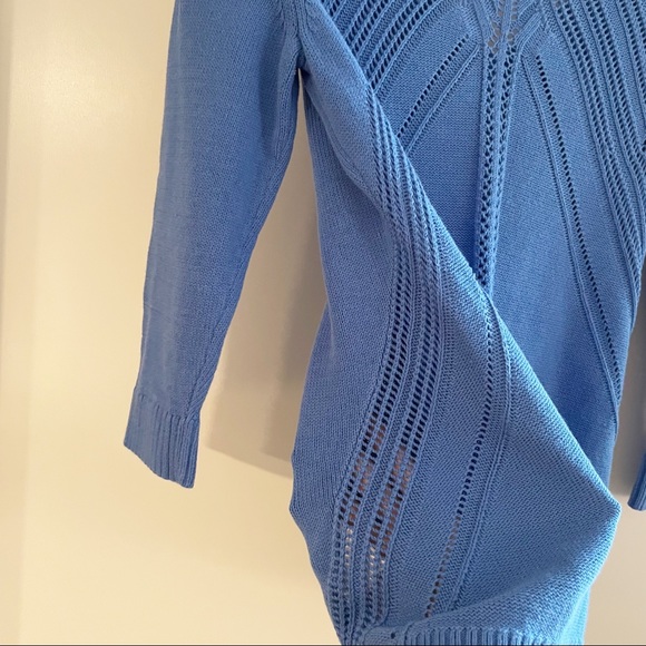 Tribal Blue V-neck 3/4 Sleeved Knit Sweater Size Small - Picture 4 of 9